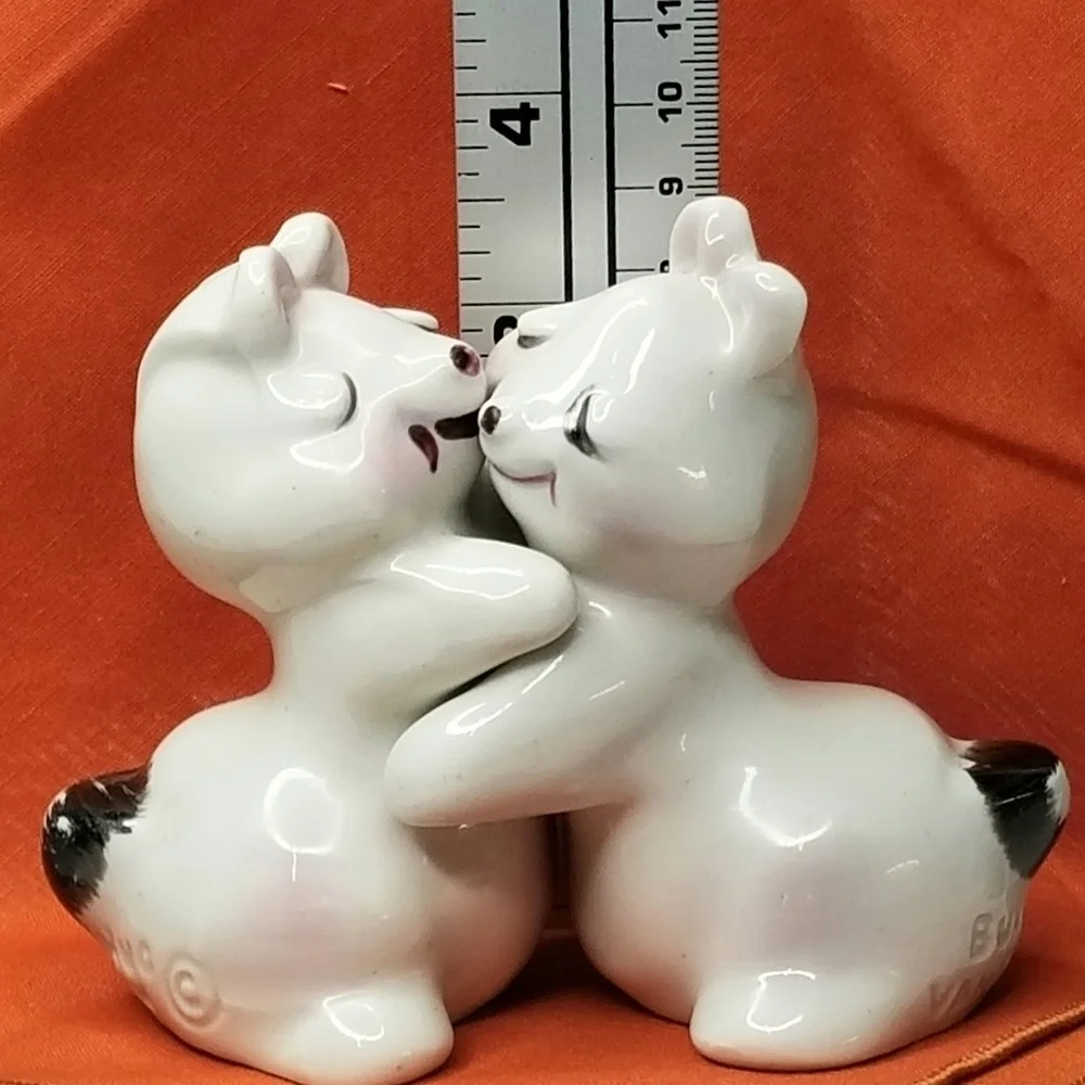 Whimsical White Pink Black Bunny Hug Van Tellingen Salt And Pepper Shakers